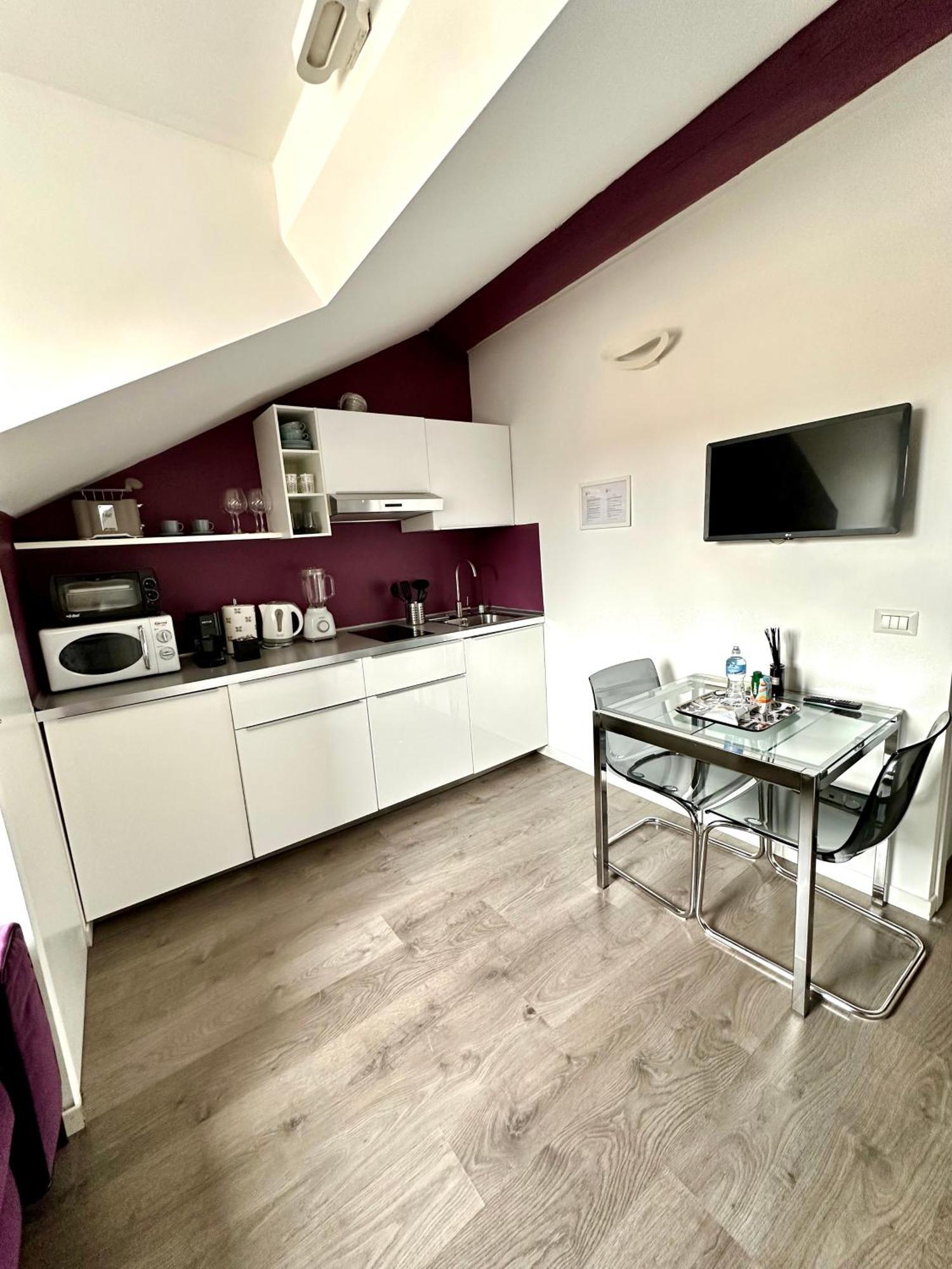 Purple House - Garibaldi Fs Apartment Milano Ngoại thất bức ảnh